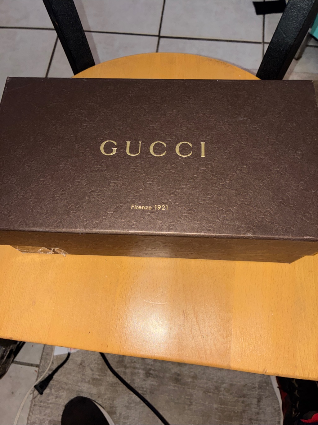 Gucci Dark Brown Box With Gold Logo